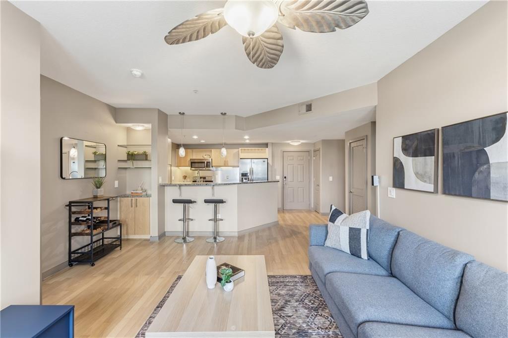 390 17th Street NW 4053