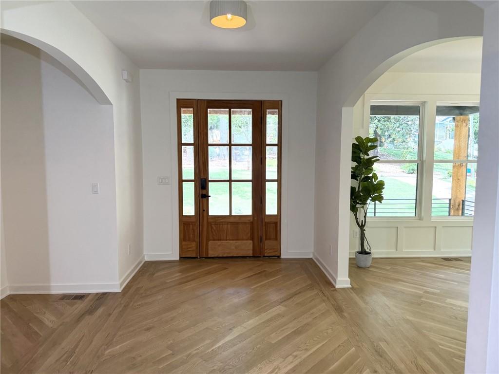 1202 Thomas Road