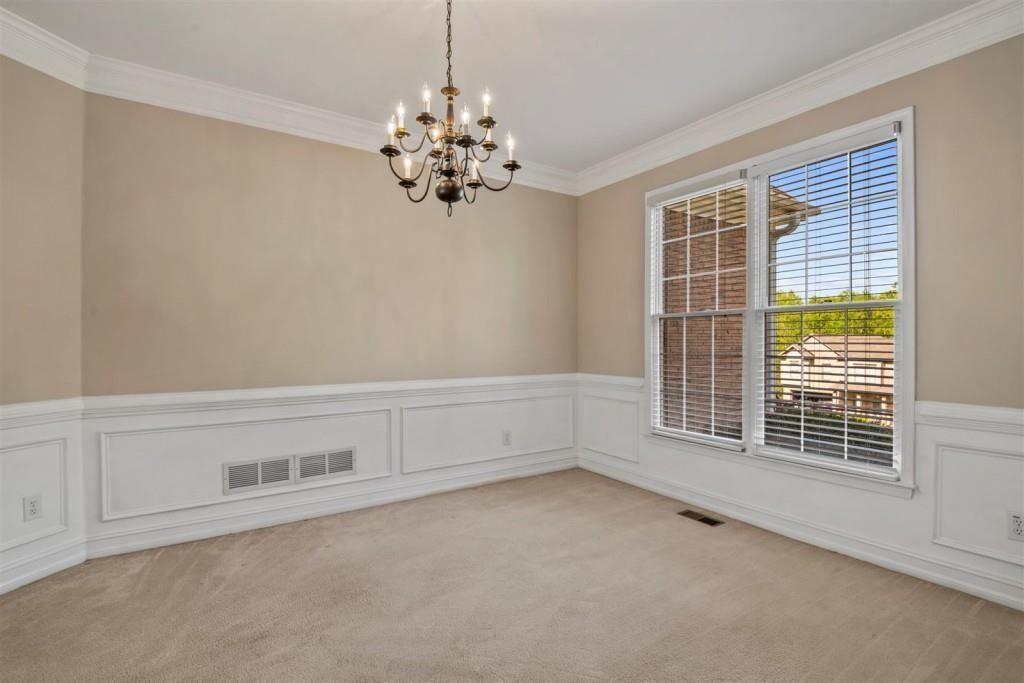 4735 Dartmoor Lane