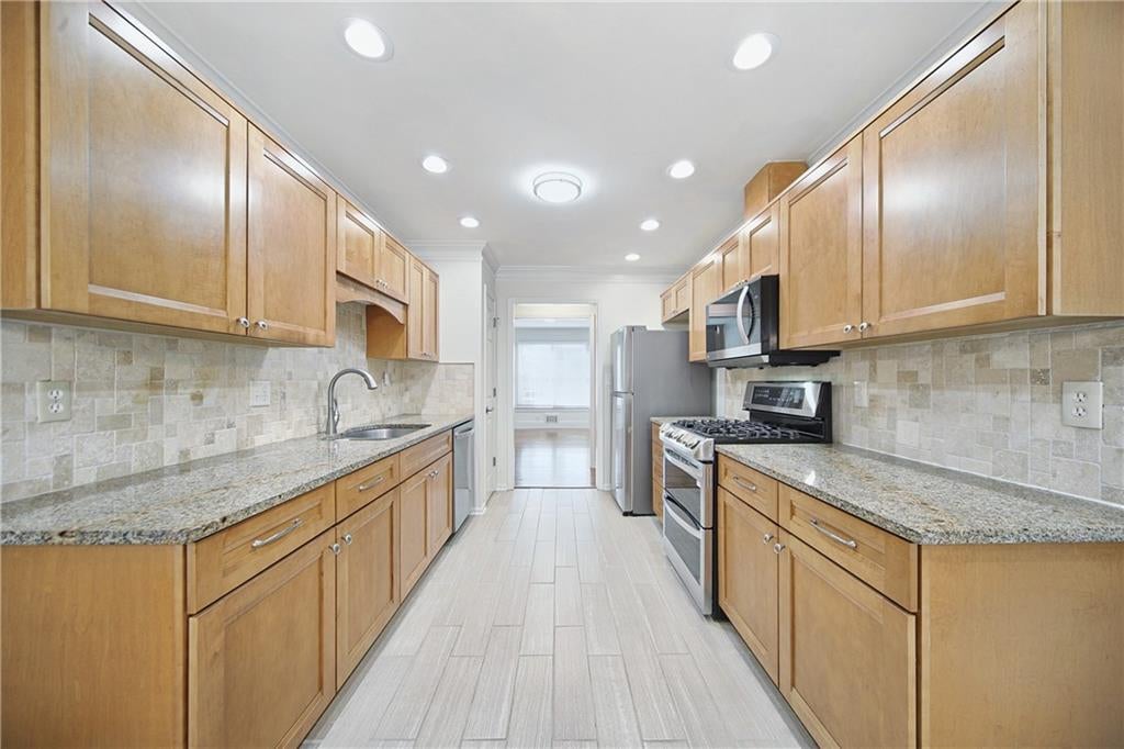 3067 Hillsong Circle