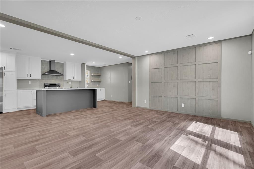 136 Poplar Drive