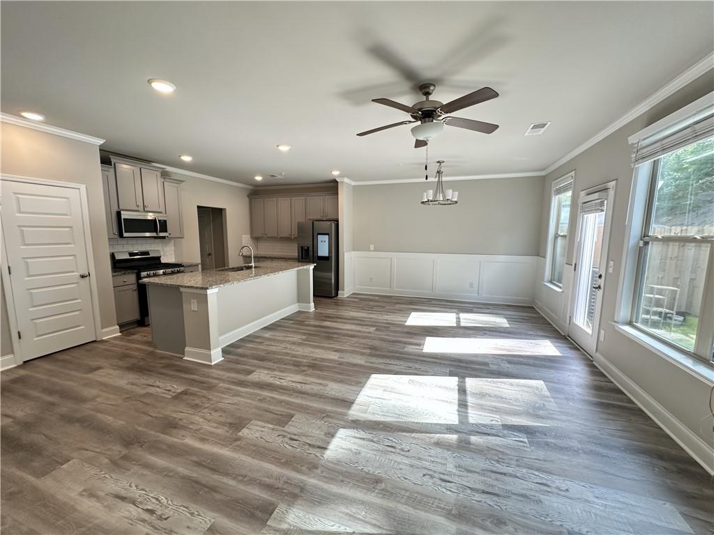 203 Yellowwood Way