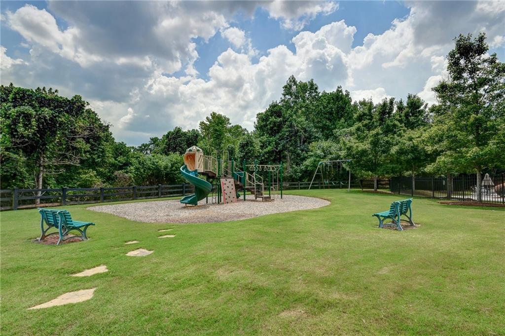 5335 Fairmont Glen, Alpharetta, Georgia image 48