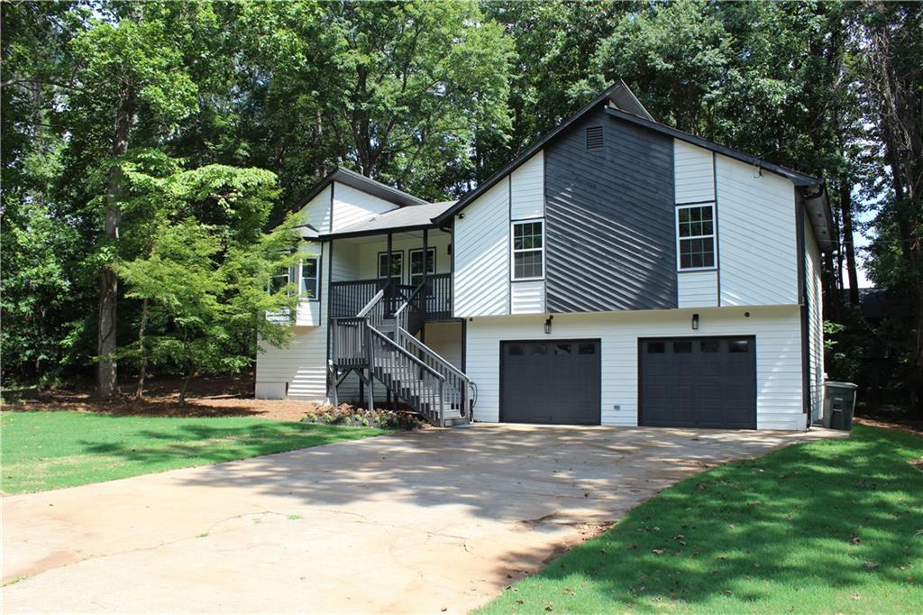 2520 Deerfield Drive, Kennesaw, Georgia image 2