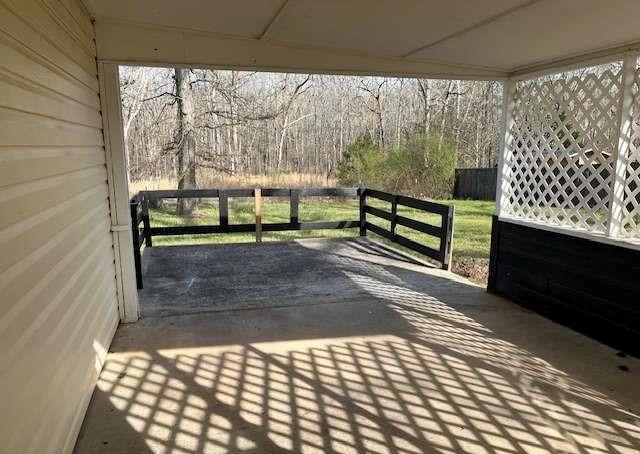 328 Cattlemans Circle