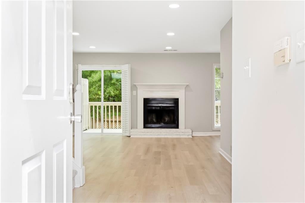 301 Bridge Lane SE 301