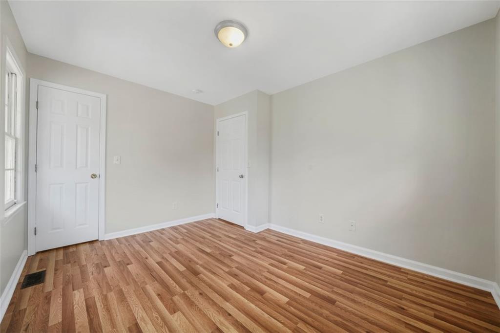 221 Cutbank Court, Atlanta, Georgia image 17