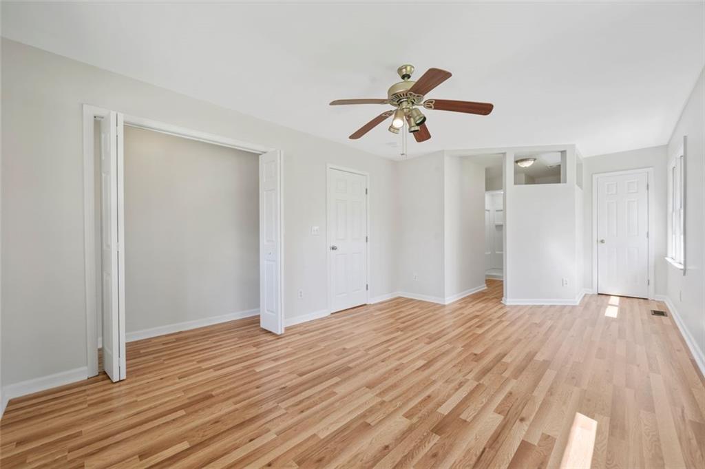 221 Cutbank Court, Atlanta, Georgia image 18