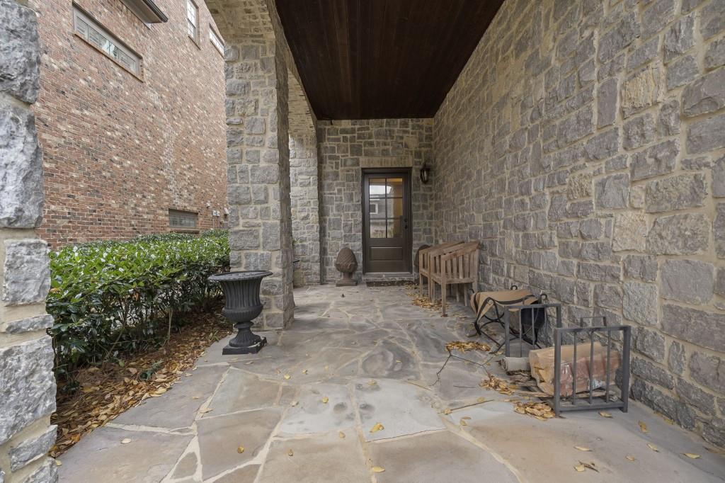 Paces View - Residential