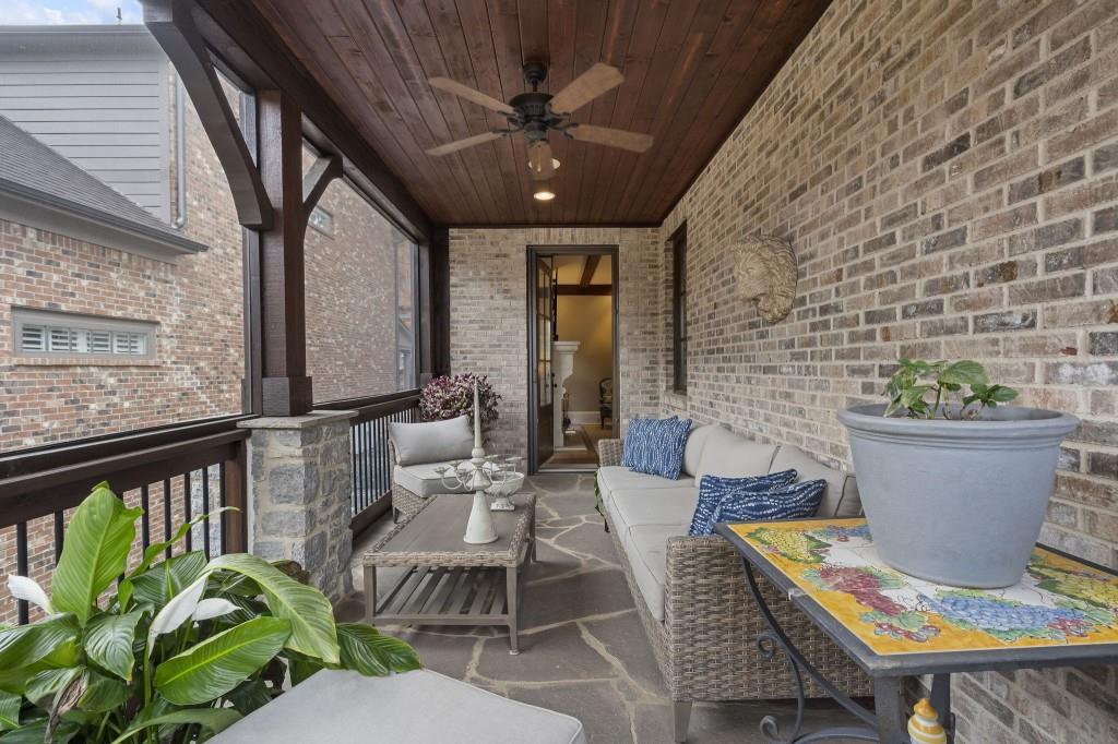 Paces View - Residential