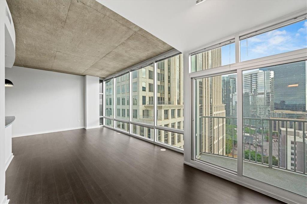 943 Peachtree Street NE 1518