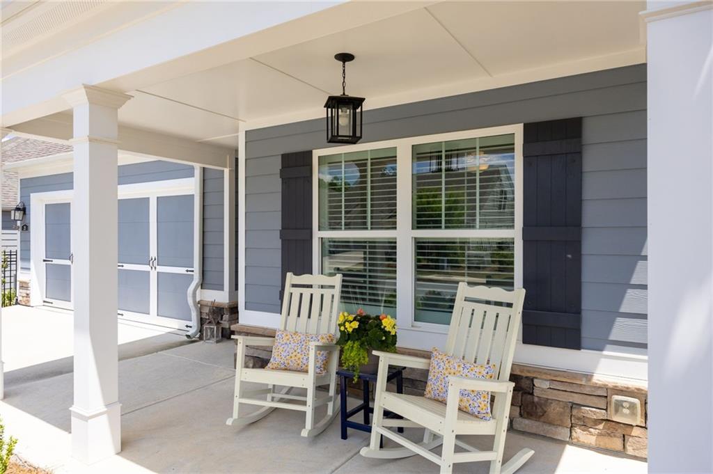 21 Lantern Trace