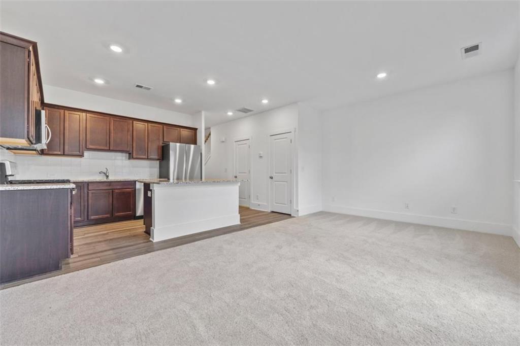 1516 Parks Edge Lane