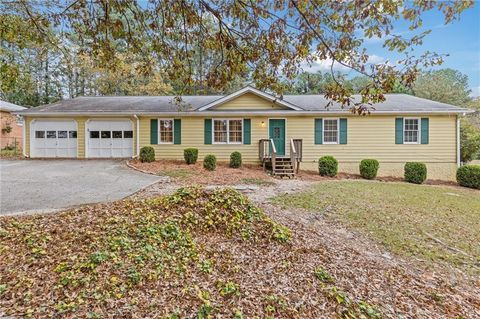 A home in Lilburn