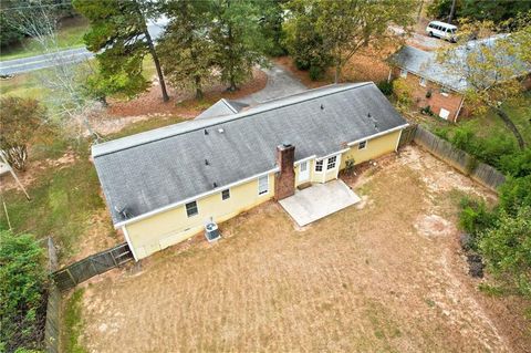 A home in Lilburn