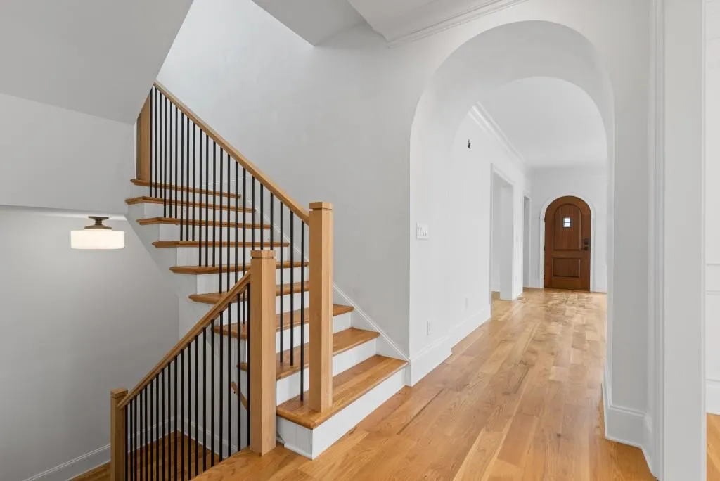 Atlanta, Georgia 30305, United States, 4 Bedrooms Bedrooms, ,5 BathroomsBathrooms,Residential,Active,83524