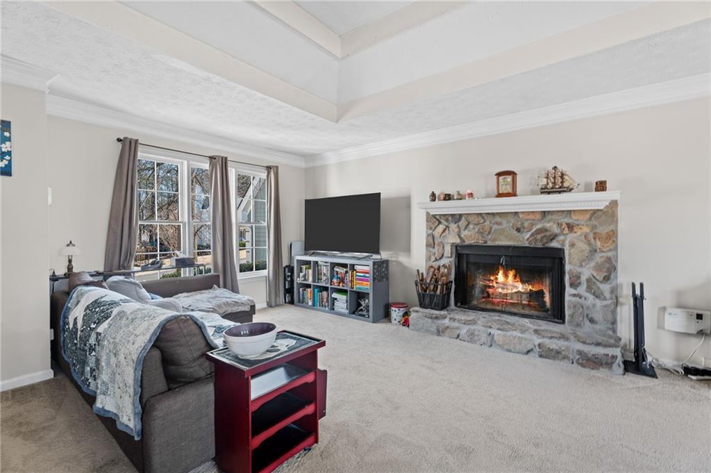 860 Meadowsong Circle