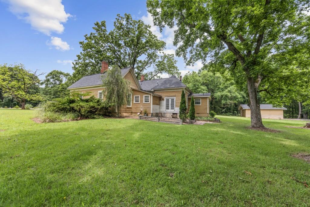 1047 Dixie Road