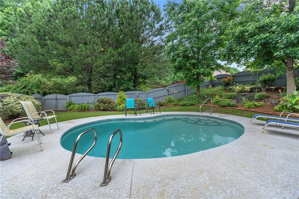 648 York View Drive