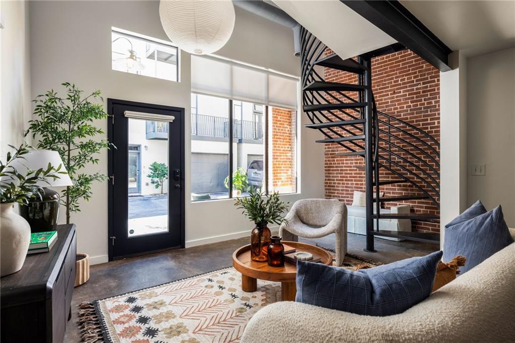 307 Cherokee Avenue SE 13