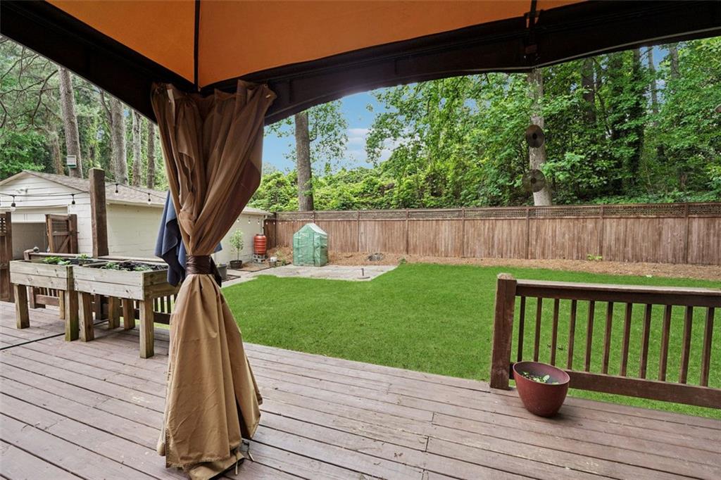 2586 Valley Stream Drive, Atlanta, Georgia image 21