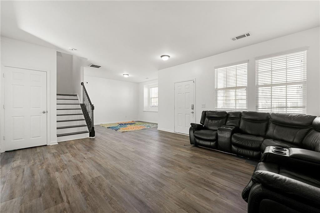 1183 Lanier Springs Drive