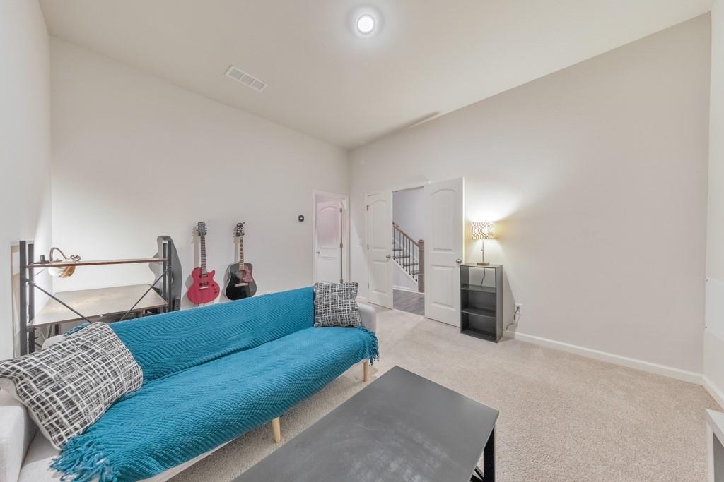 Towne Lake Hills - Residential