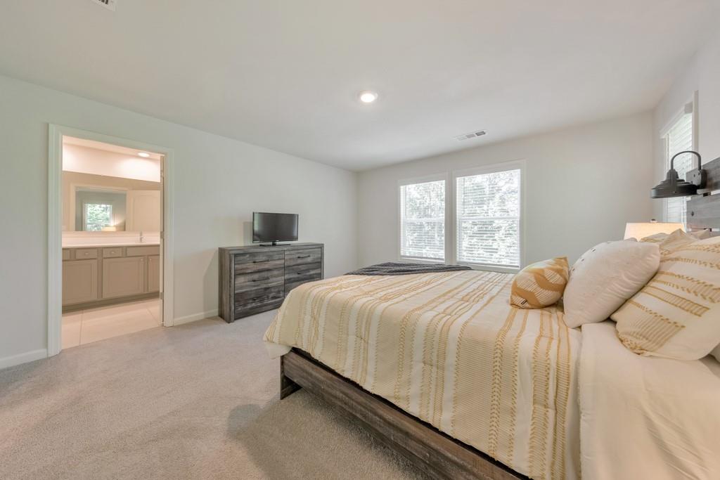 Towne Lake Hills - Residential