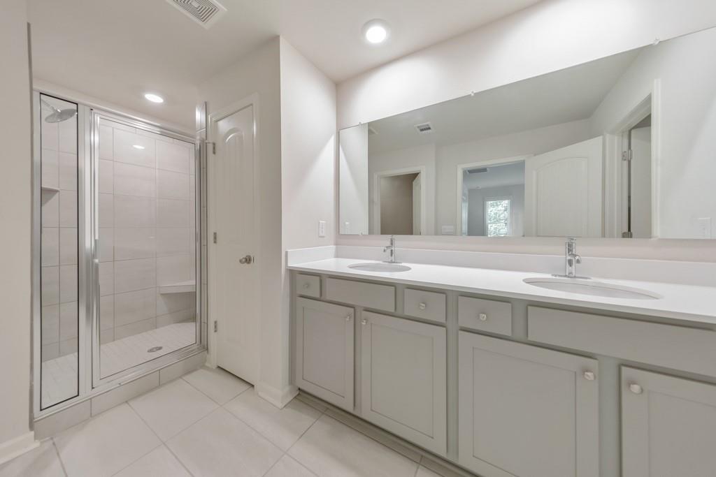 Towne Lake Hills - Residential