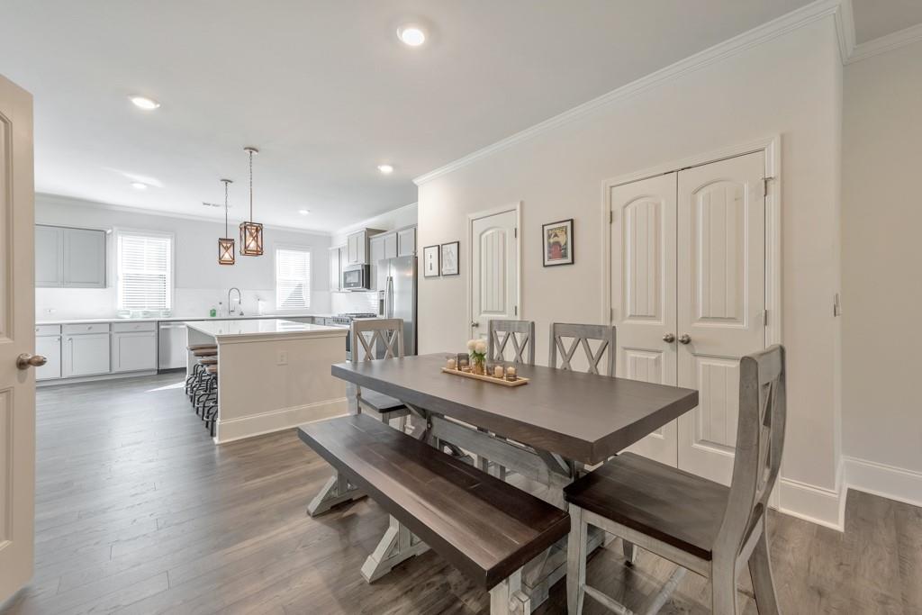 Towne Lake Hills - Residential