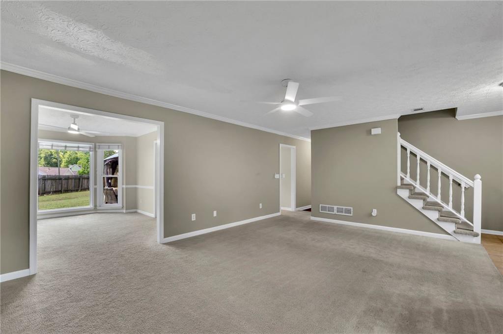 1930 Huntcliff Drive