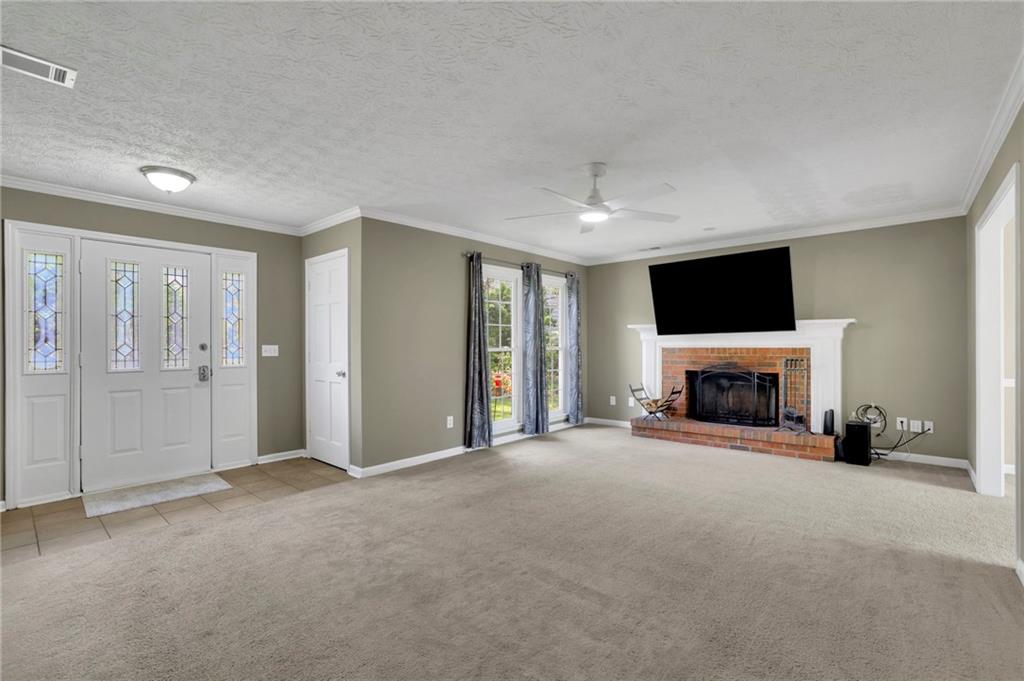 1930 Huntcliff Drive