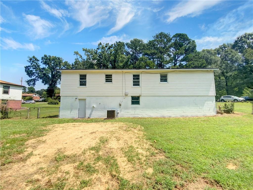 5084 Valley Lake Road, Austell, Georgia image 8