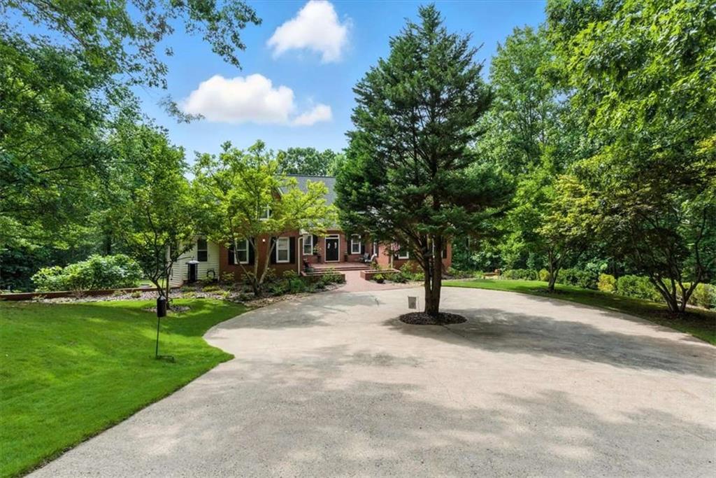 Falls of Cherokee - Residential