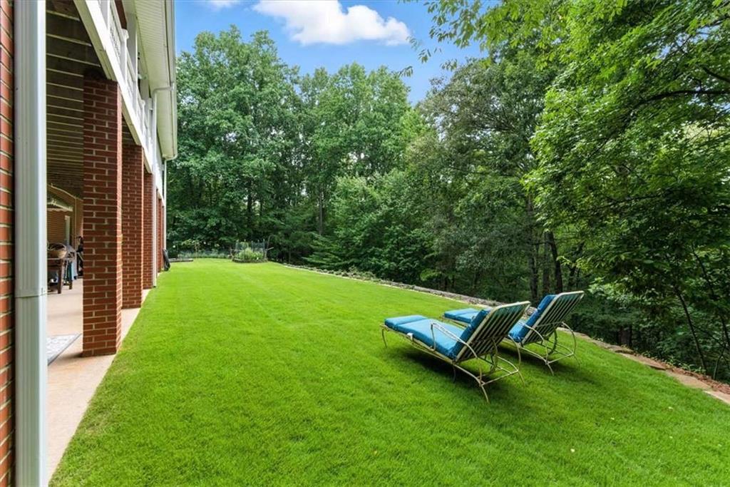 Falls of Cherokee - Residential