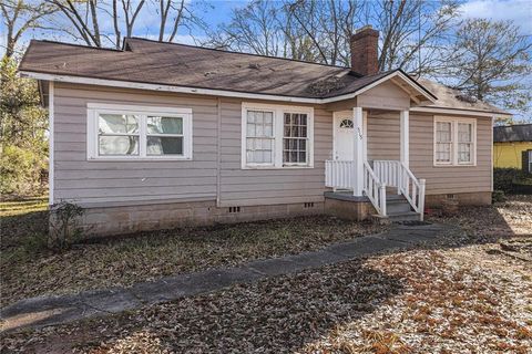 A home in Thomaston