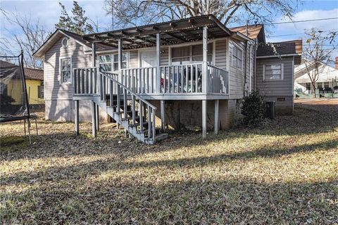 A home in Thomaston