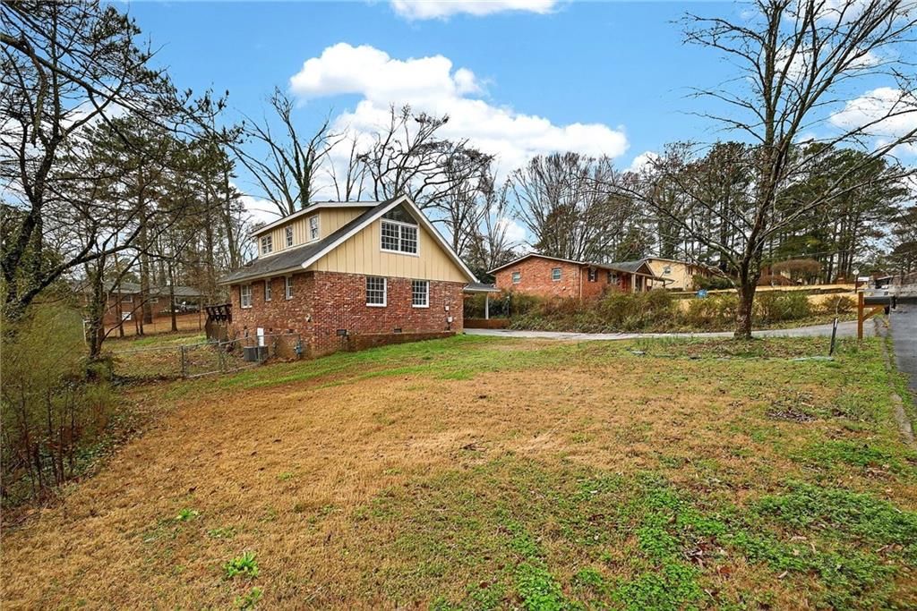 Photo of 2514 Sunny Lane SE, Marietta, GA 30067 (MLS # 7727703)