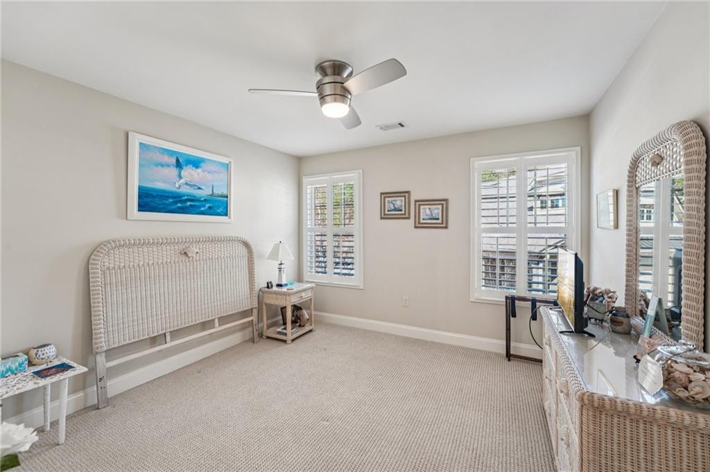 Soleil Laurel Canyon - Residential