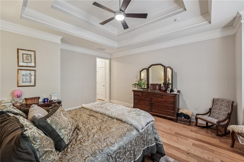 Soleil Laurel Canyon - Residential