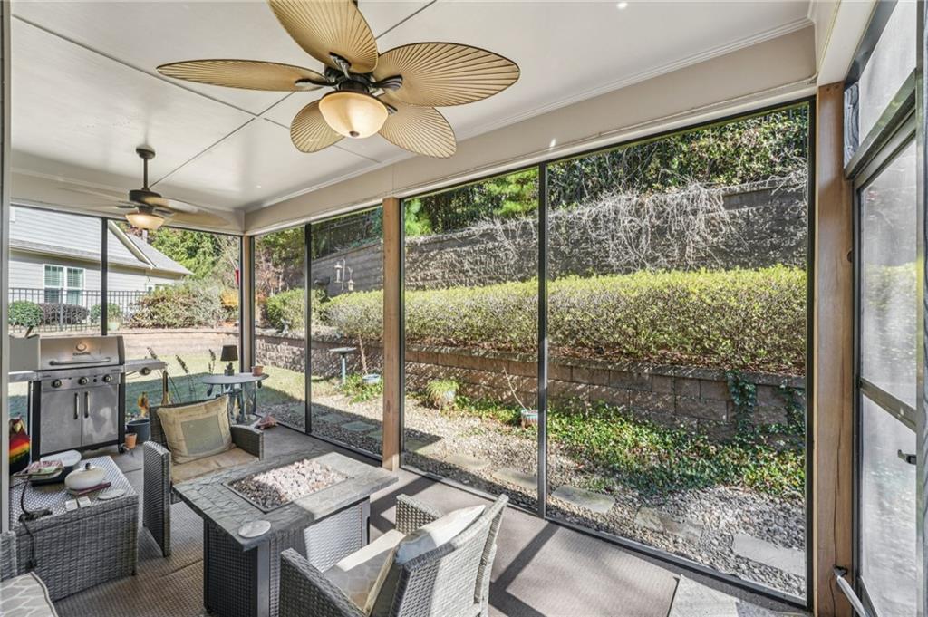 Soleil Laurel Canyon - Residential