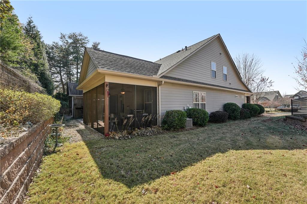 Soleil Laurel Canyon - Residential