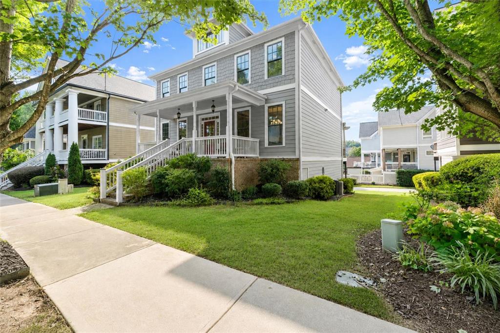 963 Westmoreland Circle NW