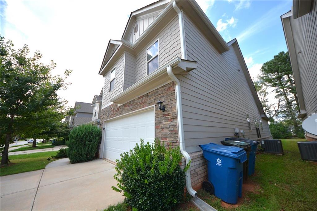 168 Daisy Circle