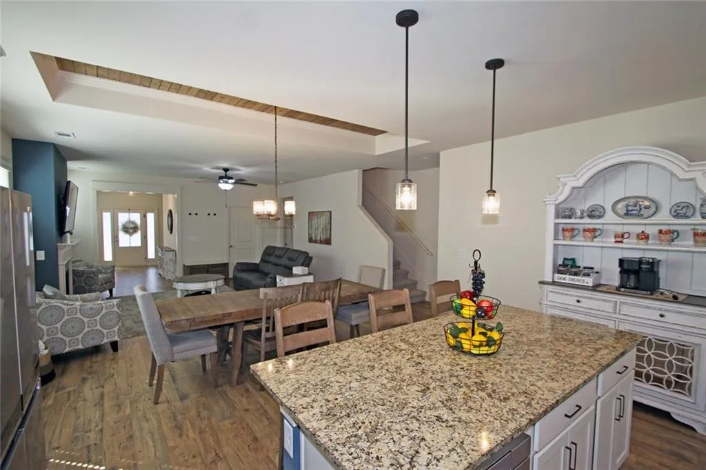 Jasper, Georgia 30143, United States, 3 Bedrooms Bedrooms, ,3 BathroomsBathrooms,Residential,Active,94351