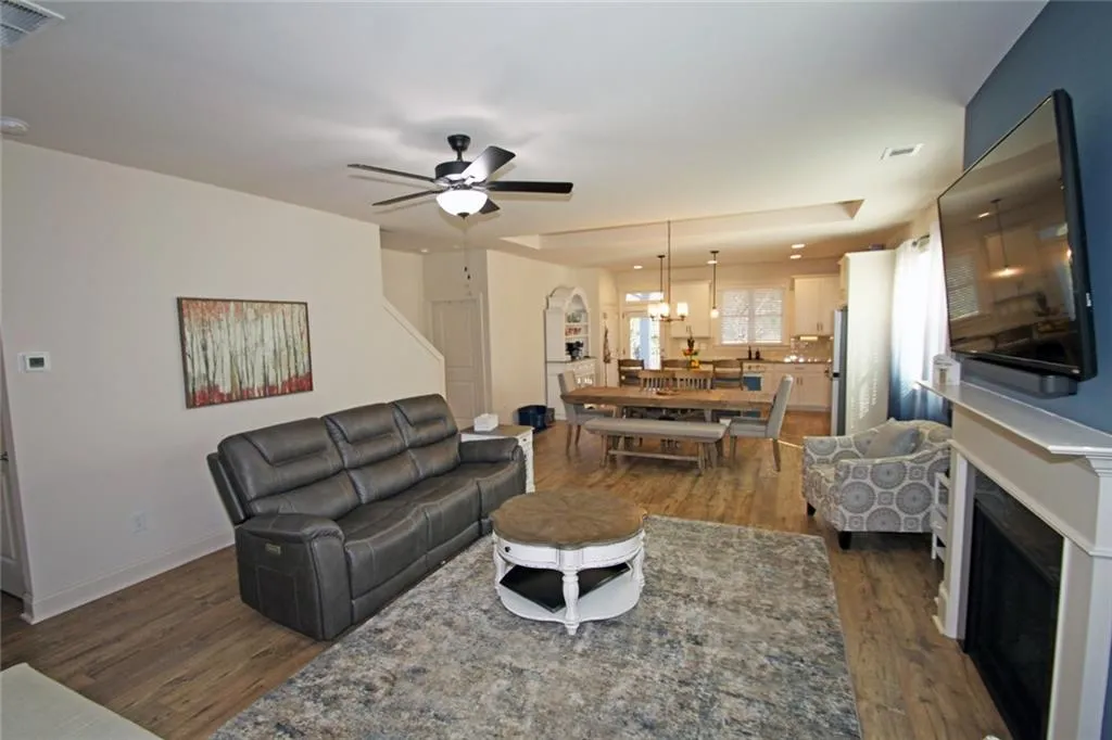 Jasper, Georgia 30143, United States, 3 Bedrooms Bedrooms, ,3 BathroomsBathrooms,Residential,Active,94351