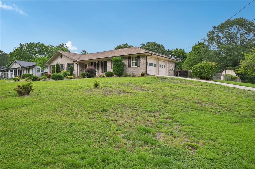 2676 Abington Drive, Snellville, Georgia image 42