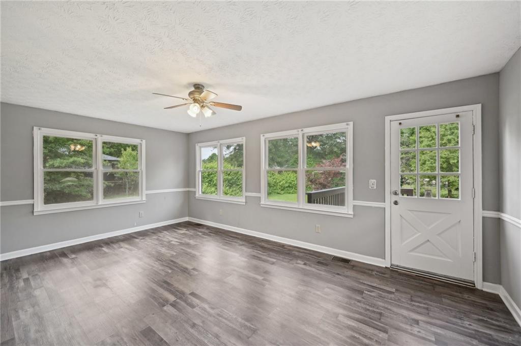 2676 Abington Drive, Snellville, Georgia image 15