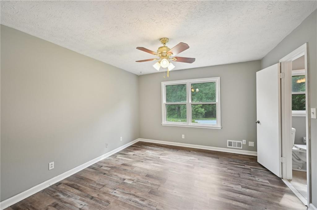 2676 Abington Drive, Snellville, Georgia image 24