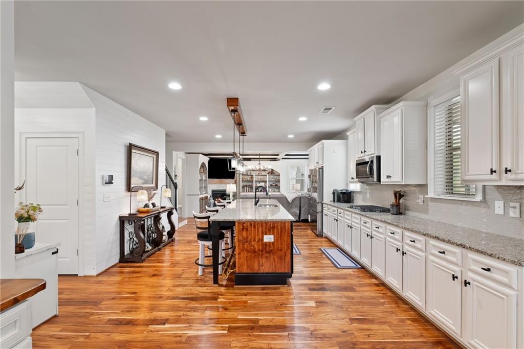 721 Paint Horse Drive, Canton, Georgia image 33
